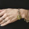 Oto industrialna bransoletka łańcuch AOMORI27, która jest jak cała nasza autorska biżuteria handmade zachwycająca, szlachetnie prosta, geometryczna, minimalistyczna, oryginalna i ponadczasowo modna dlatego wszyscy ją kochają.