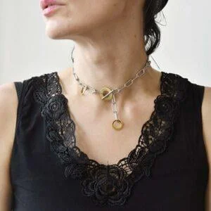 Oryginalny industrialny naszyjnik łańcuch AOMORI04 to też oryginalna, industrialna bransoletka dlatego zachwyca, to już wiesz jaka biżuteria najlepsza na prezent