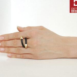 Projektujemy oryginalne pierścionki a czarny pierścionek KOBRO02 na zdjęciu to najlepszy tego przykład