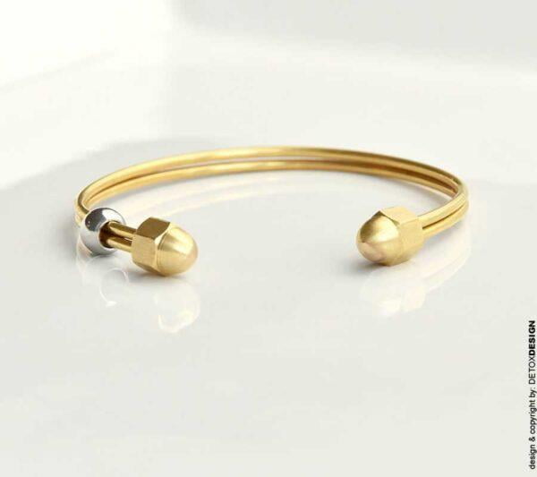 Oryginalna złota bransoletka NAGANO12 widoczna na zdjęciu zachwyca szlachetna prostotą, to ponadczasowa modna biżuteria jaka na wiosnę prezent bransoletki modne