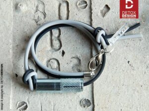 Industrialna bransoletka unisex ANDO18 Nasze bransoletki autorskie nie tylko zachwycają bo również zaskakują jak widoczna na tym zdjęciu industrialna bransoletka unisex ANDO18